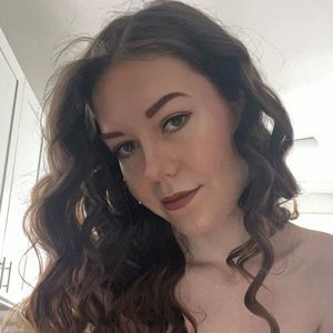 Meet your Posher, Jade